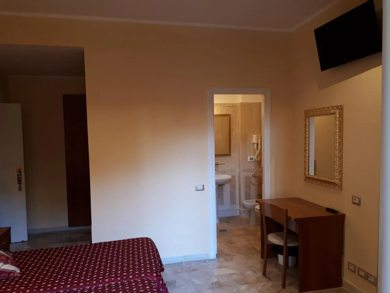 Hotel Major Aventinus Рим